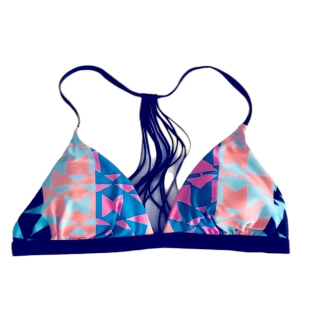 Xhilaration • Geometric Bikini Top